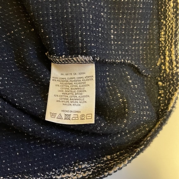 Anthropologie Postmark Blue Knit Top - Women’s Size Medium - Picture 6 of 6